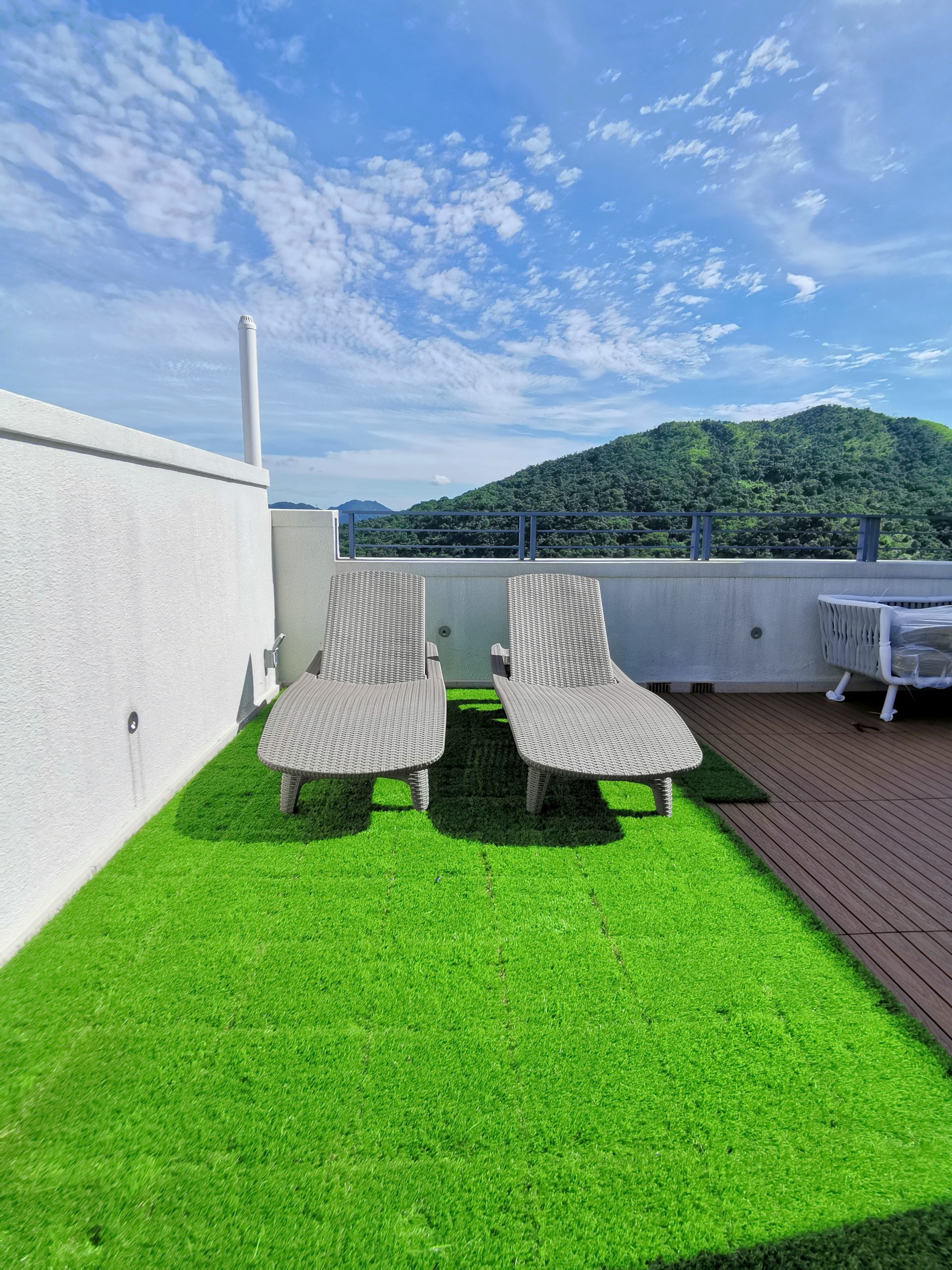 hongkong rooftop Newtechwood grass-tiles-deck tiles eco